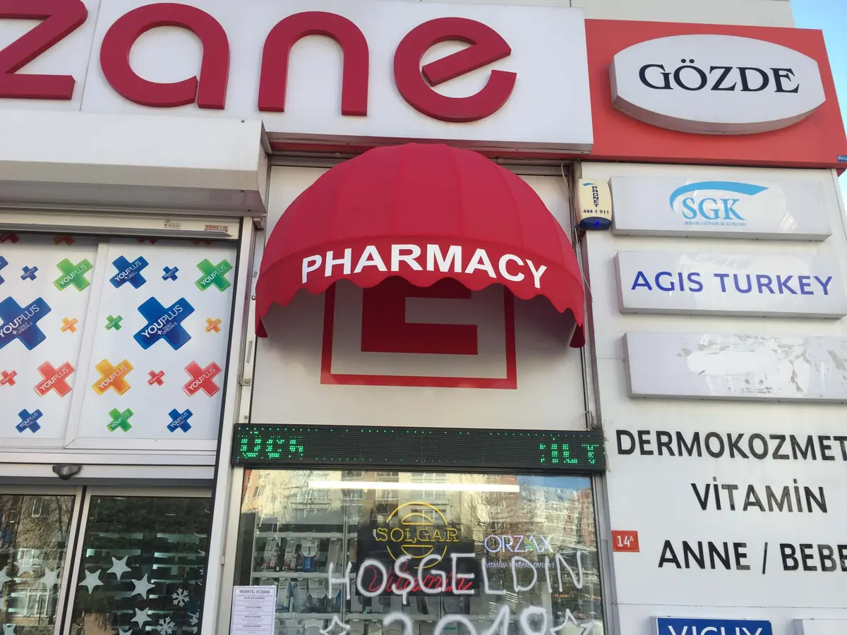 pharmacy eczane karpuz tente